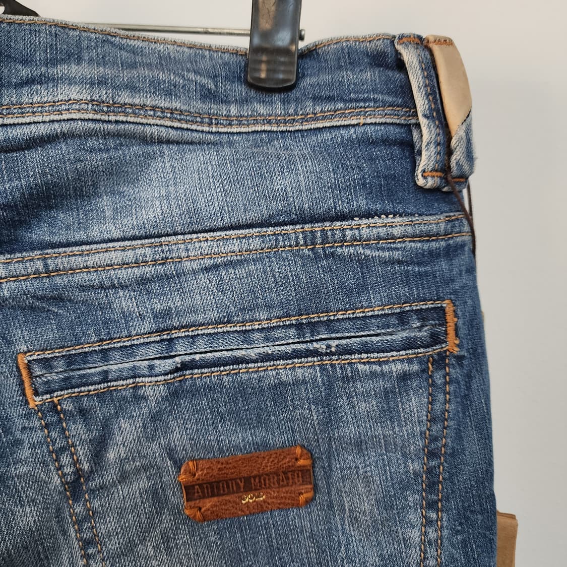 안토니 모라토 데미지 워싱 블루 데님 청바지 상품이미지5