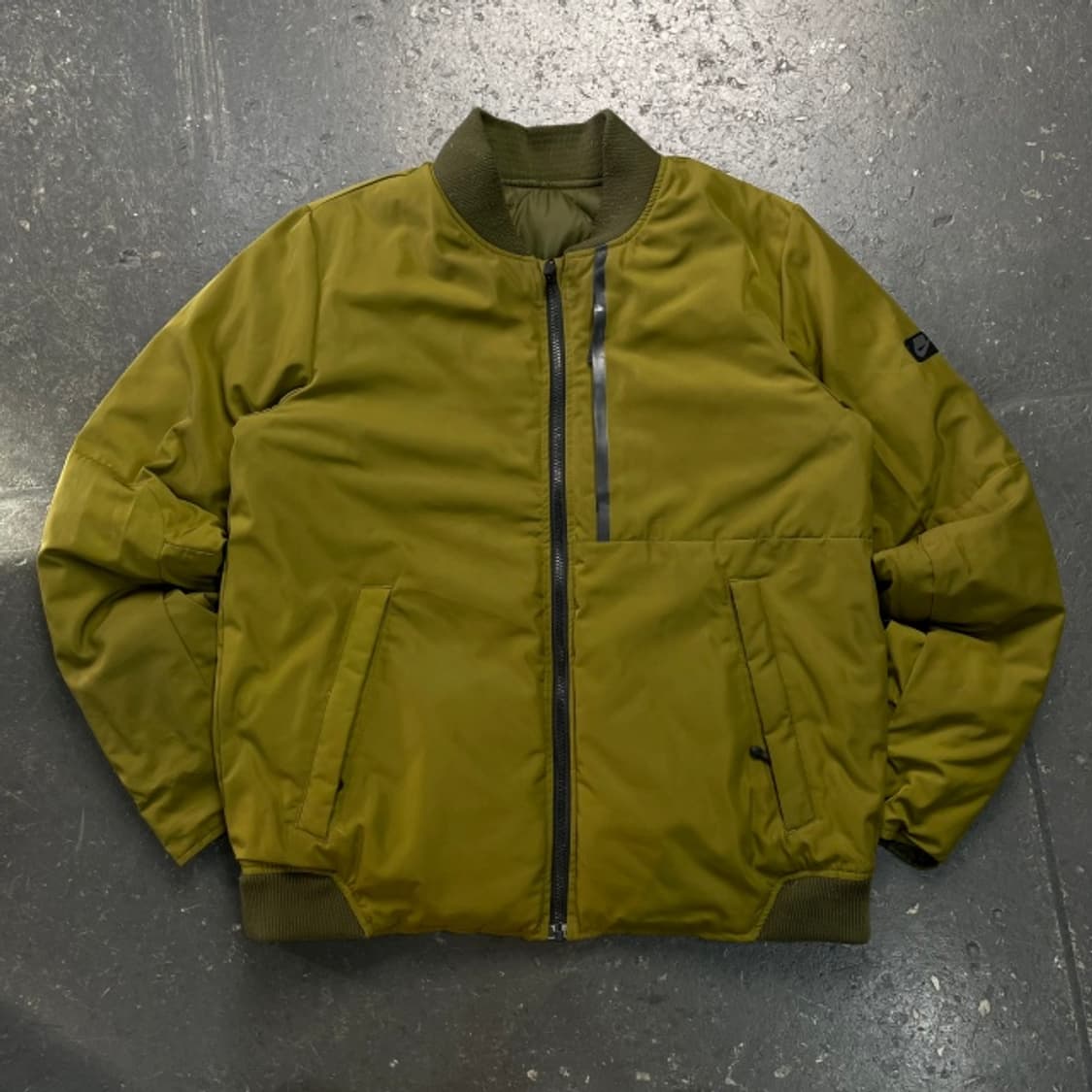 100 나이키 리버시블 퀼팅 다운 패딩  상품이미지3