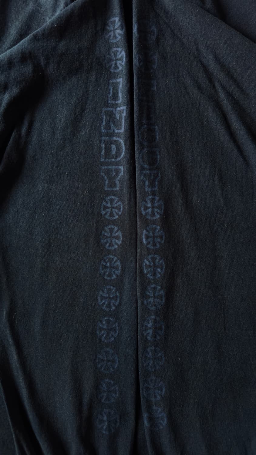 00's Independent iron cross Longsleeve  상품이미지5