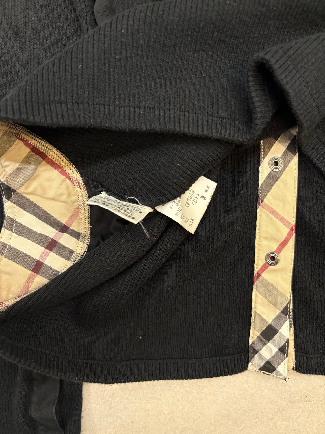 버버리 런던 카라 울 니트 셔츠 자켓 상품이미지8