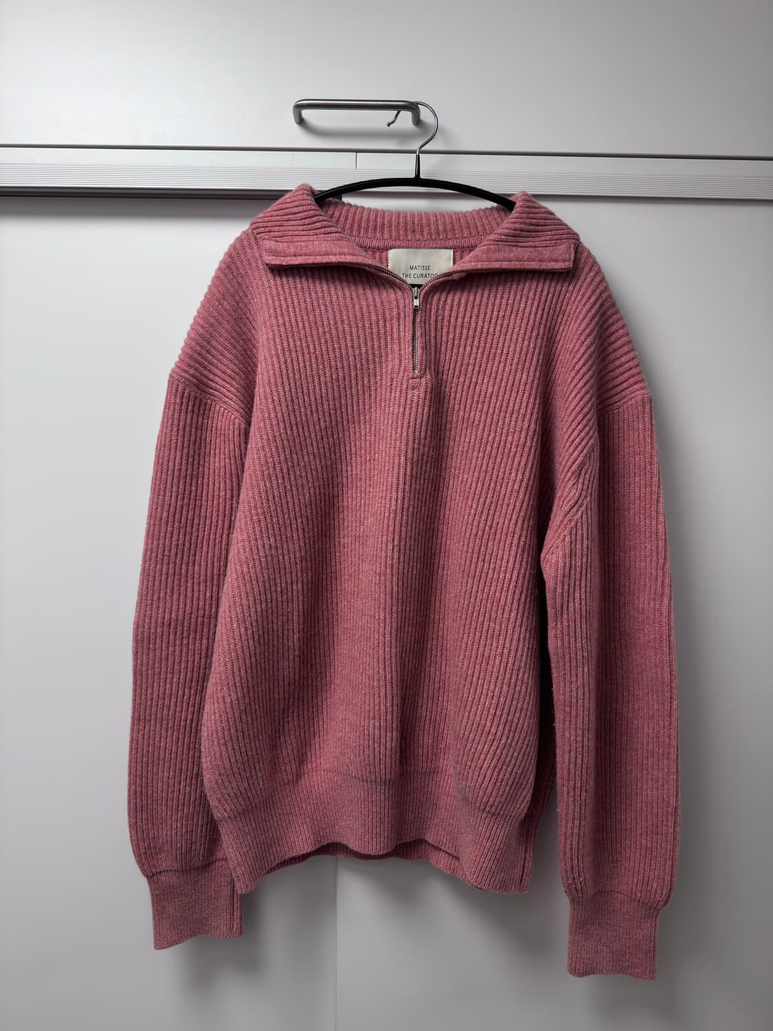 마티스 더 큐레이터 half zip 니트 상품이미지1
