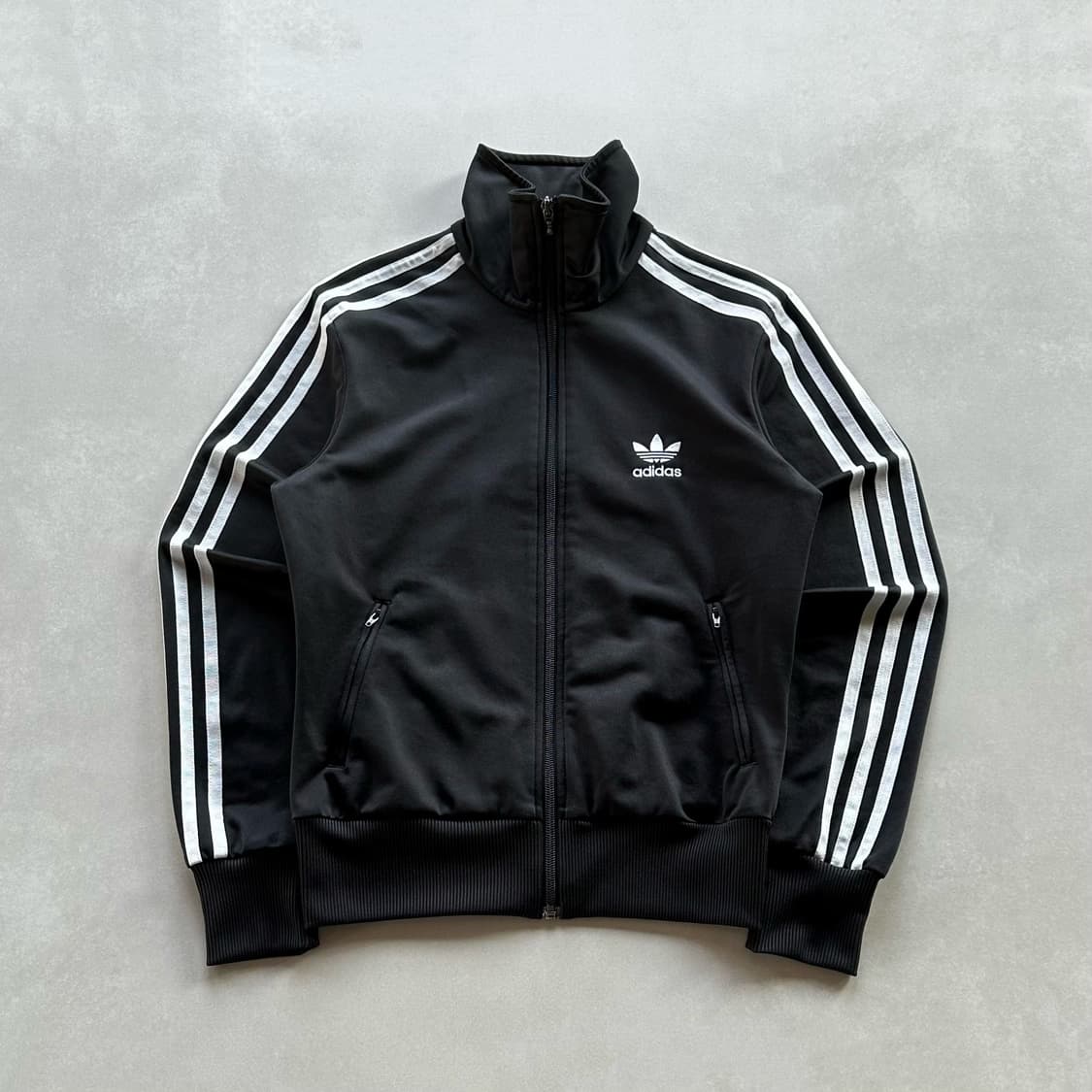 [S]아디다스 여성 파이어버드 블랙 트랙탑 져지 상품이미지1