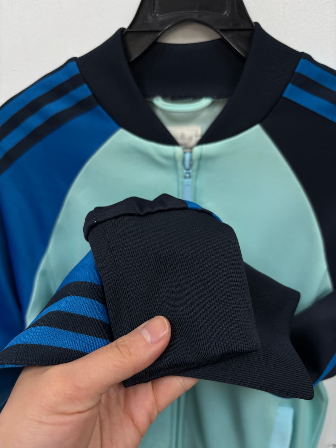 아디다스 유로파 우먼 트랙탑 상품이미지3