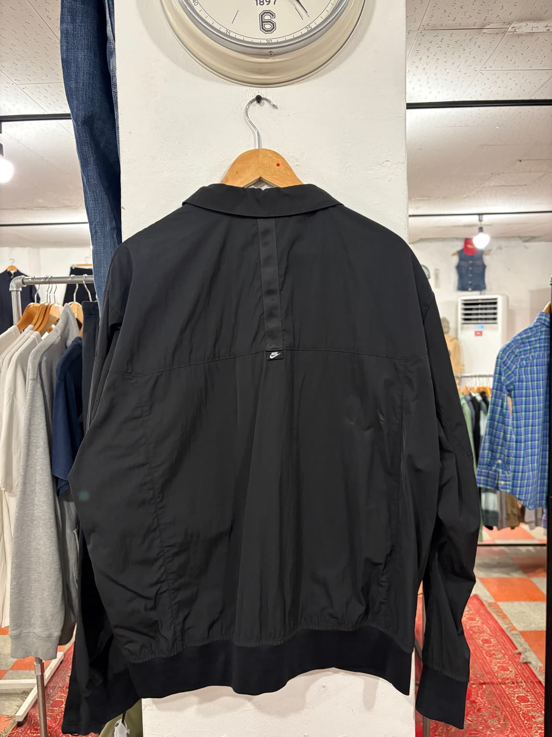 나이키 바람막이 상품이미지2