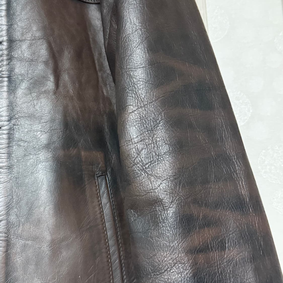 [48] 424 Rub Off 트러커 레더 자켓 상품이미지4