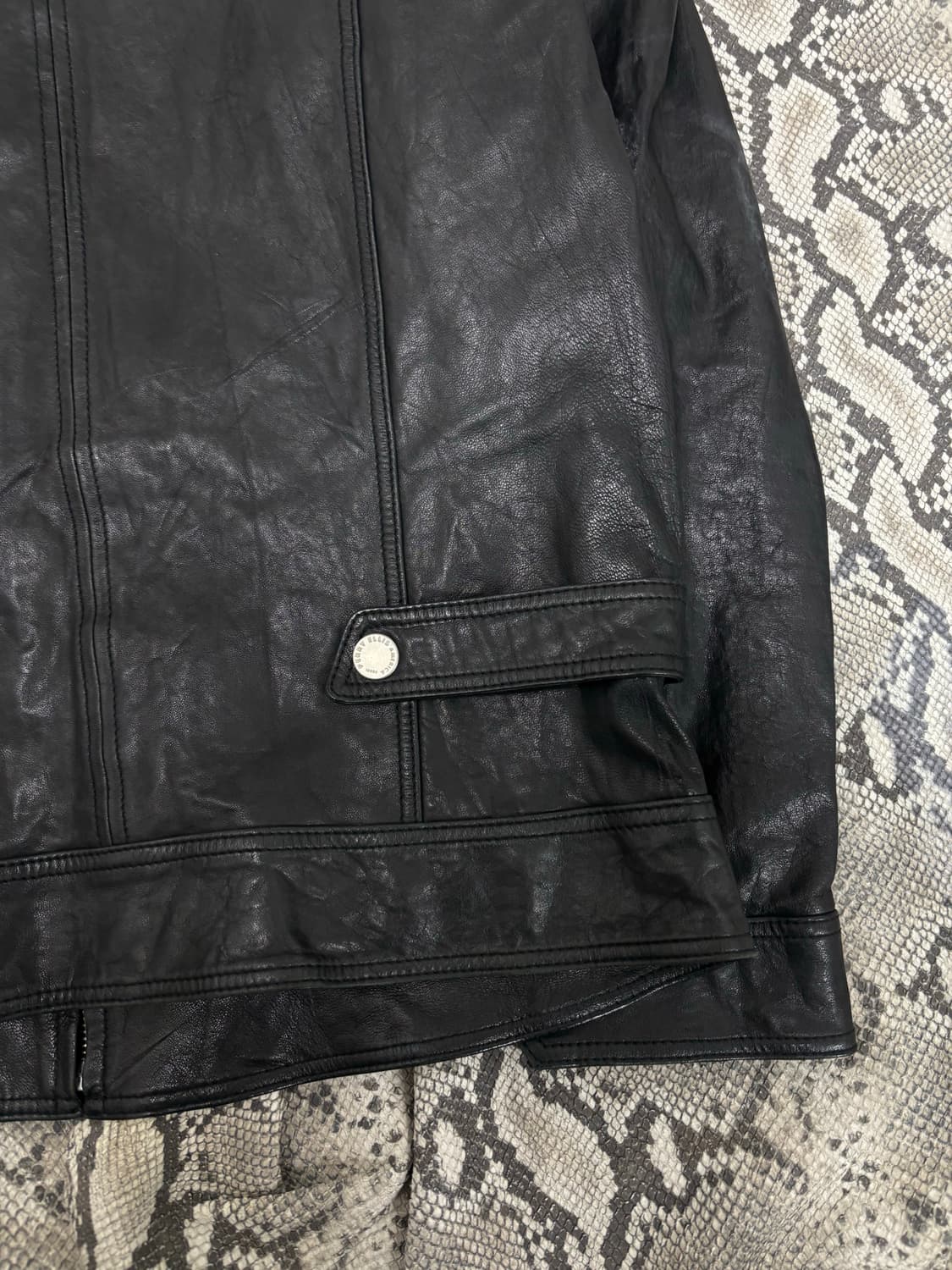 Multi Pocket Sheep Leather Neck Button J 상품이미지10