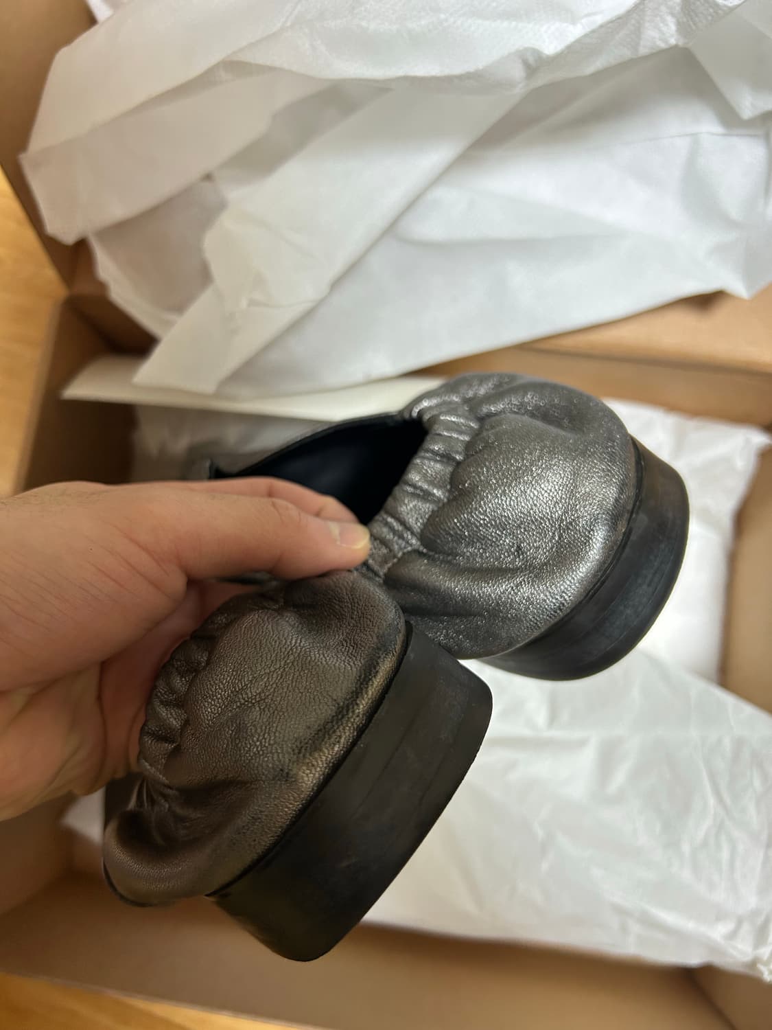 애프터프레이 비전 스퀘어 밴딩 로퍼 실버 43 상품이미지3