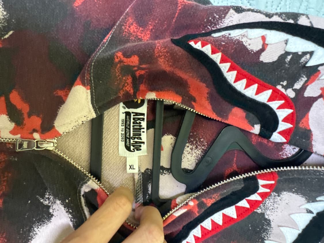 s급 베이프 맵 카모 샤크 릴릭스드 핏 풀 집 후드 레드(쇼핑백 포함) 상품이미지4