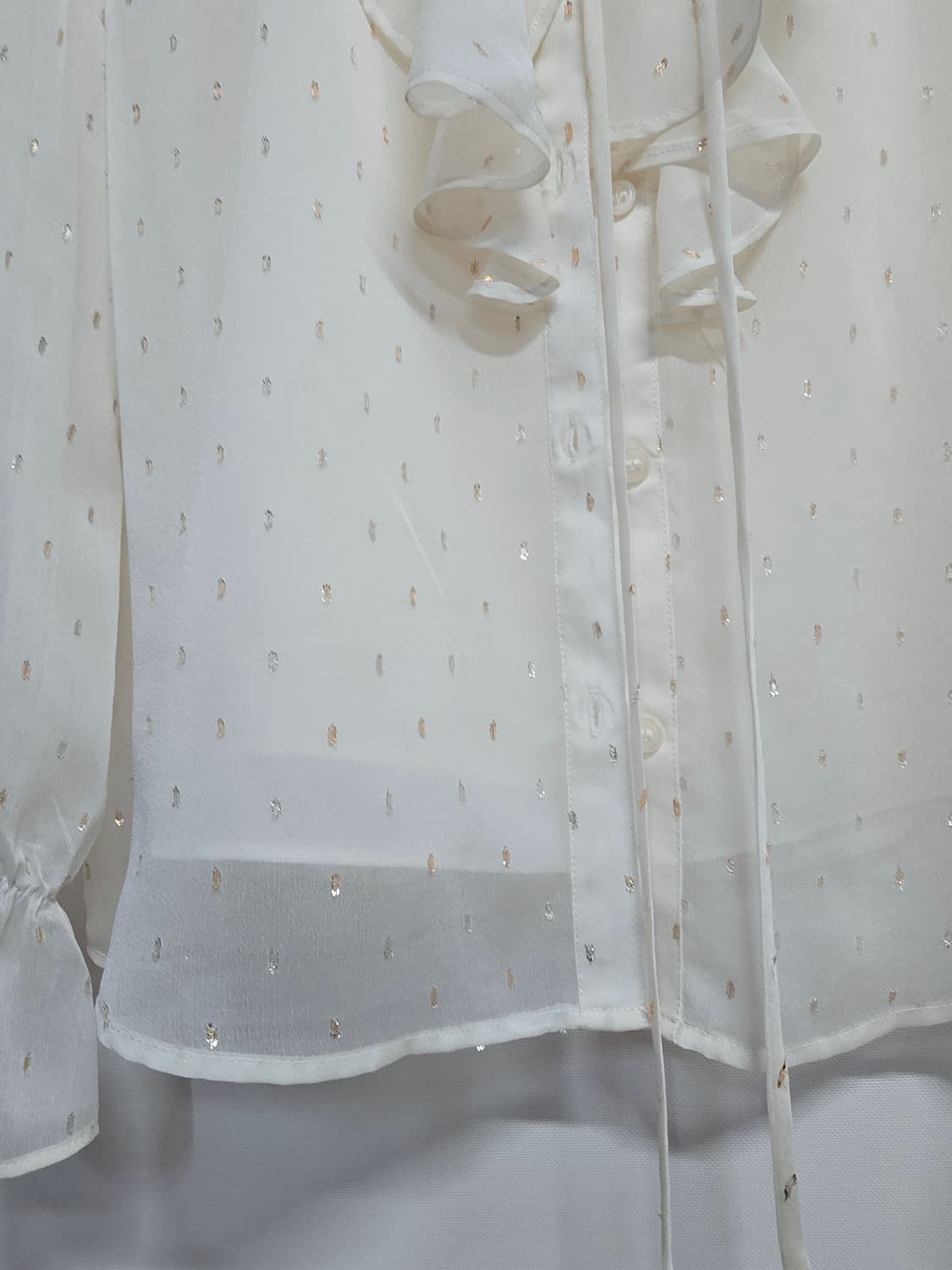 아뜰리에마졸리  프릴 블라우스 100 상품이미지3