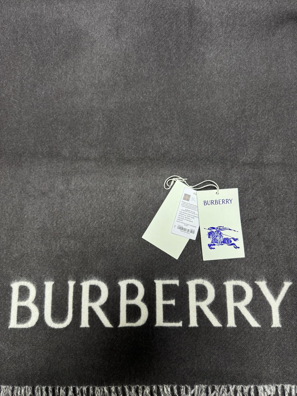 버버리 로즈 머플러 상품이미지3