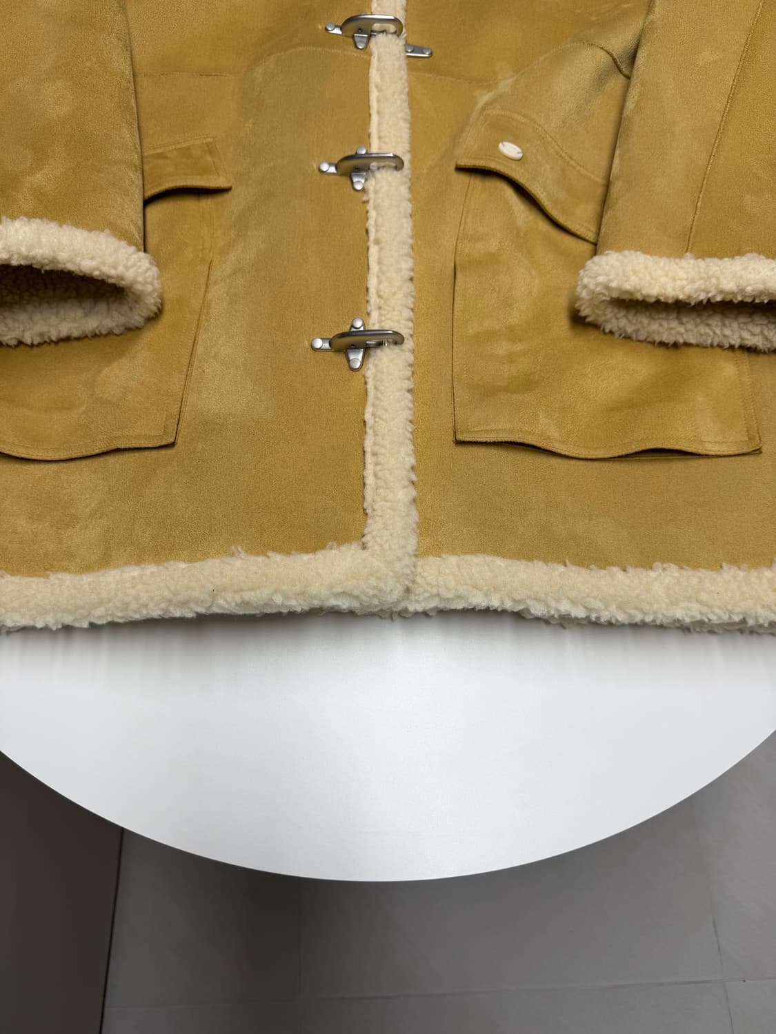 freckle 프레클 무스탕 (4회 착용) 상품이미지6