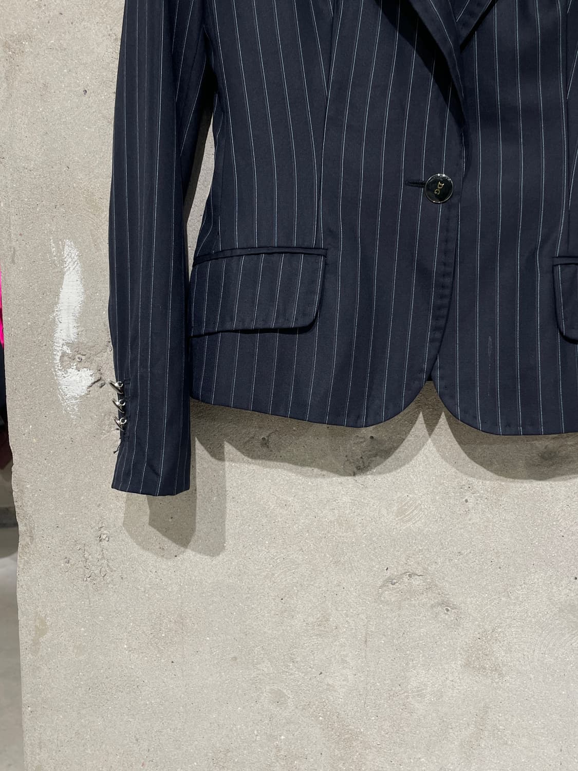 돌체 앤 가바나 블랙 레오파드 라이닝 스트라이프 자켓 상품이미지4