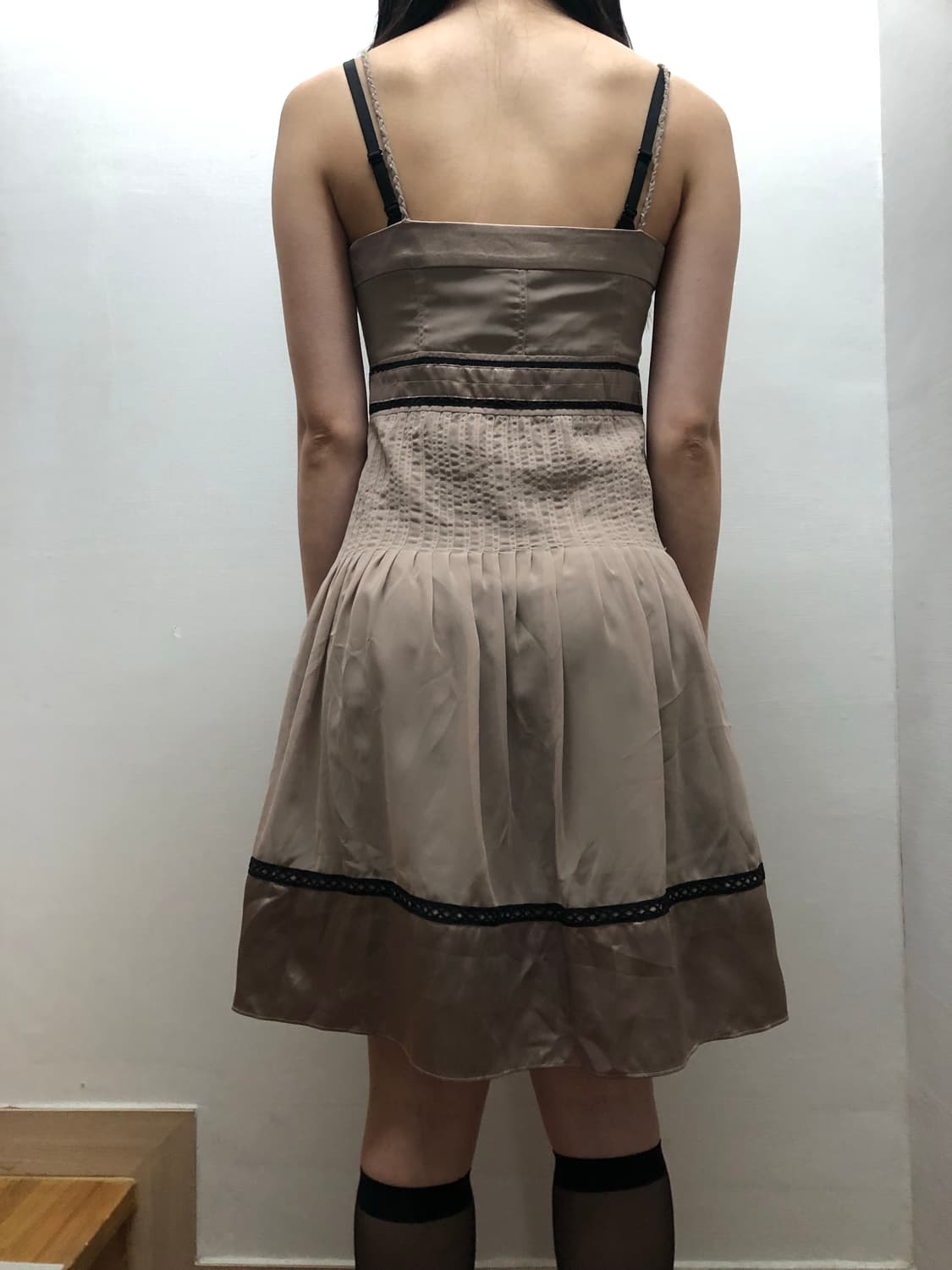 빈티지 베이지 셔링 원피스 상품이미지6