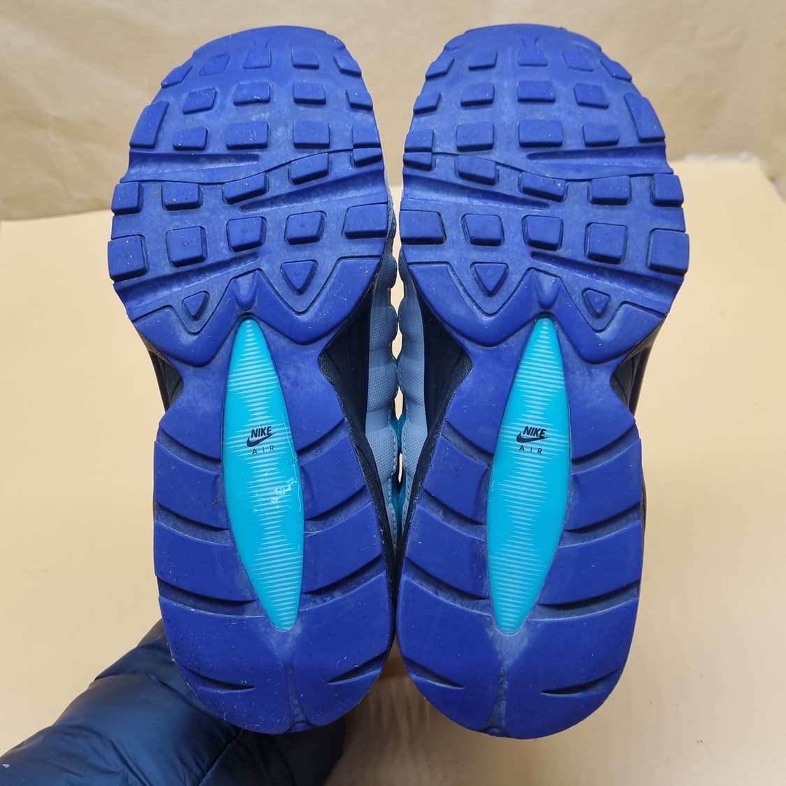 나이키 에어맥스95 울프그레이235-240. 상품이미지3