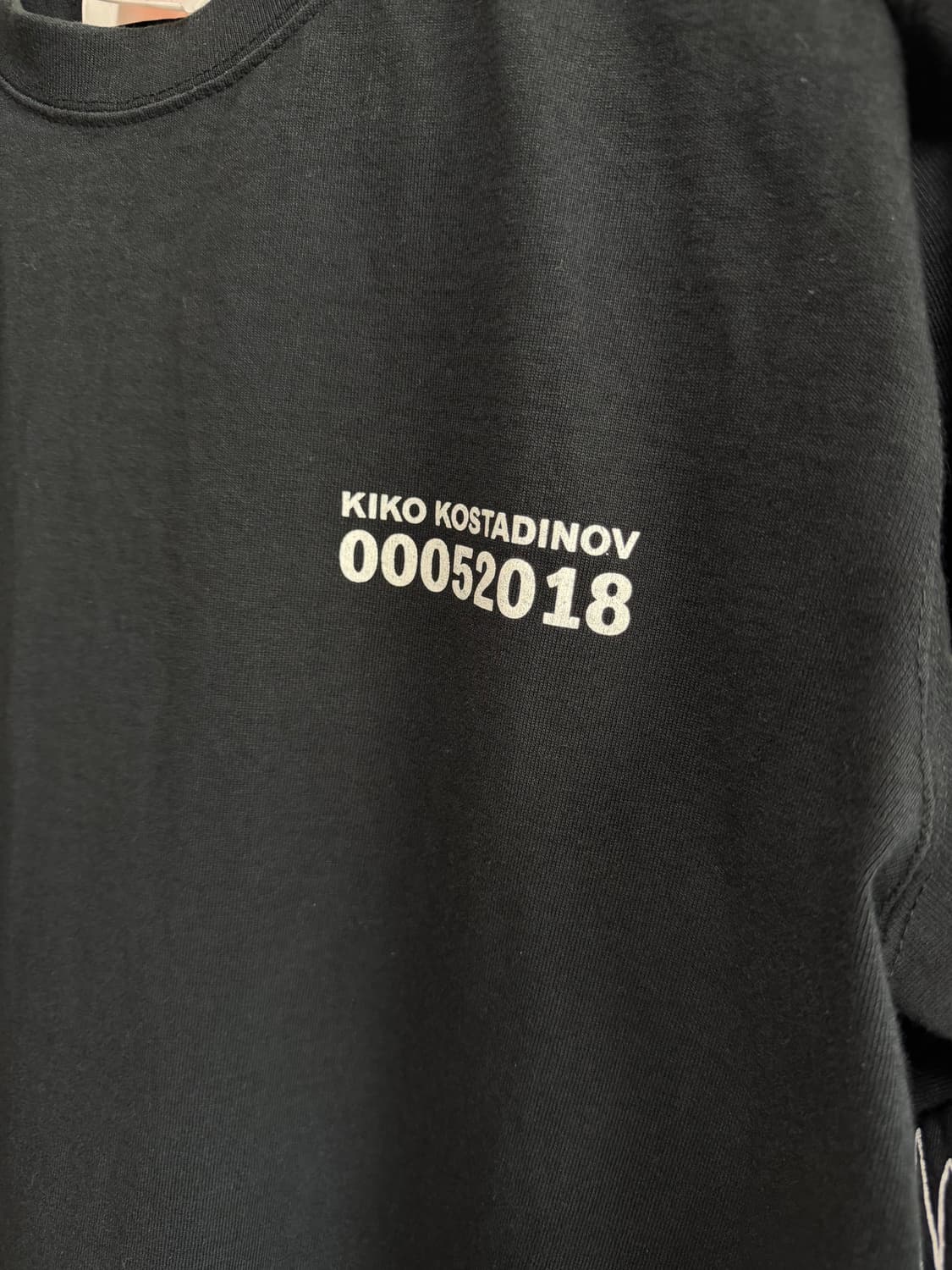 키코 코스타디노브 롱슬리브 티셔츠 L 상품이미지3