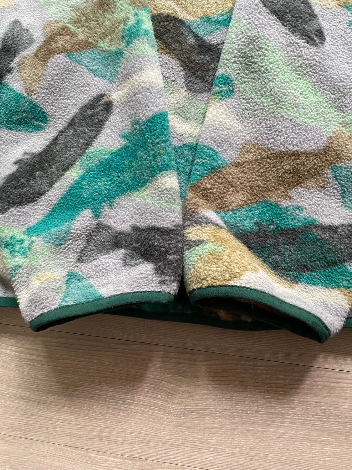 파타고니아 신칠라 연어떼 송어 패턴 rare patagonia 상품이미지5