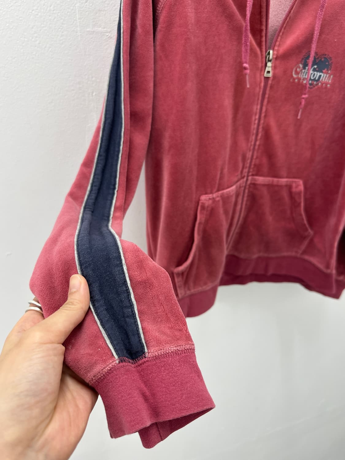 INTERCREW velvet hood zip up 상품이미지5