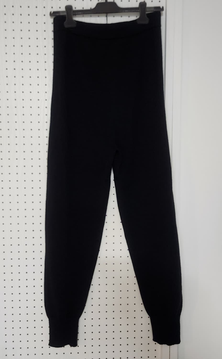 릭오웬스 EDFU 울 트랙 팬츠

​

S사이즈 상품이미지2