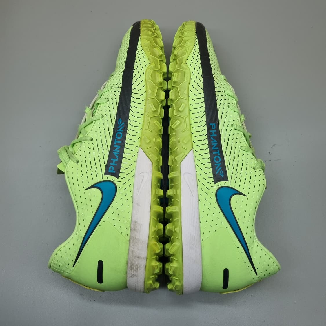 나이키 팬텀 GT 풋살화 270 상품이미지5