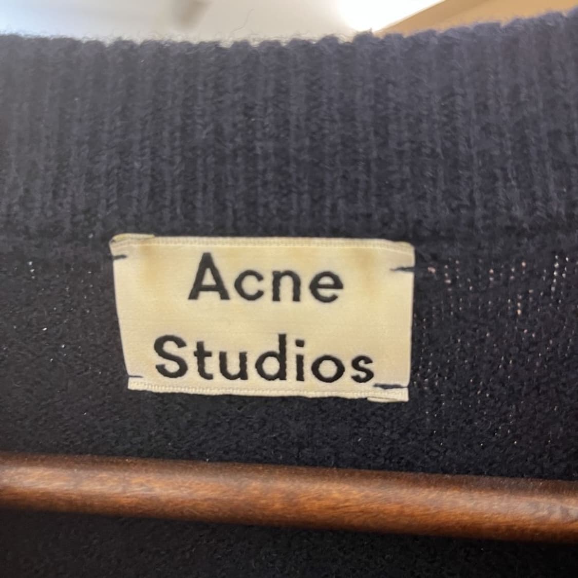 아크네스튜디오 모던 캐주얼 사이드지퍼 울 니트 XXS C10426 상품이미지5