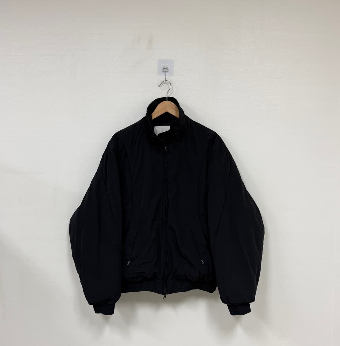 커스텀어클락 cocl 블랙점퍼L 상품이미지1