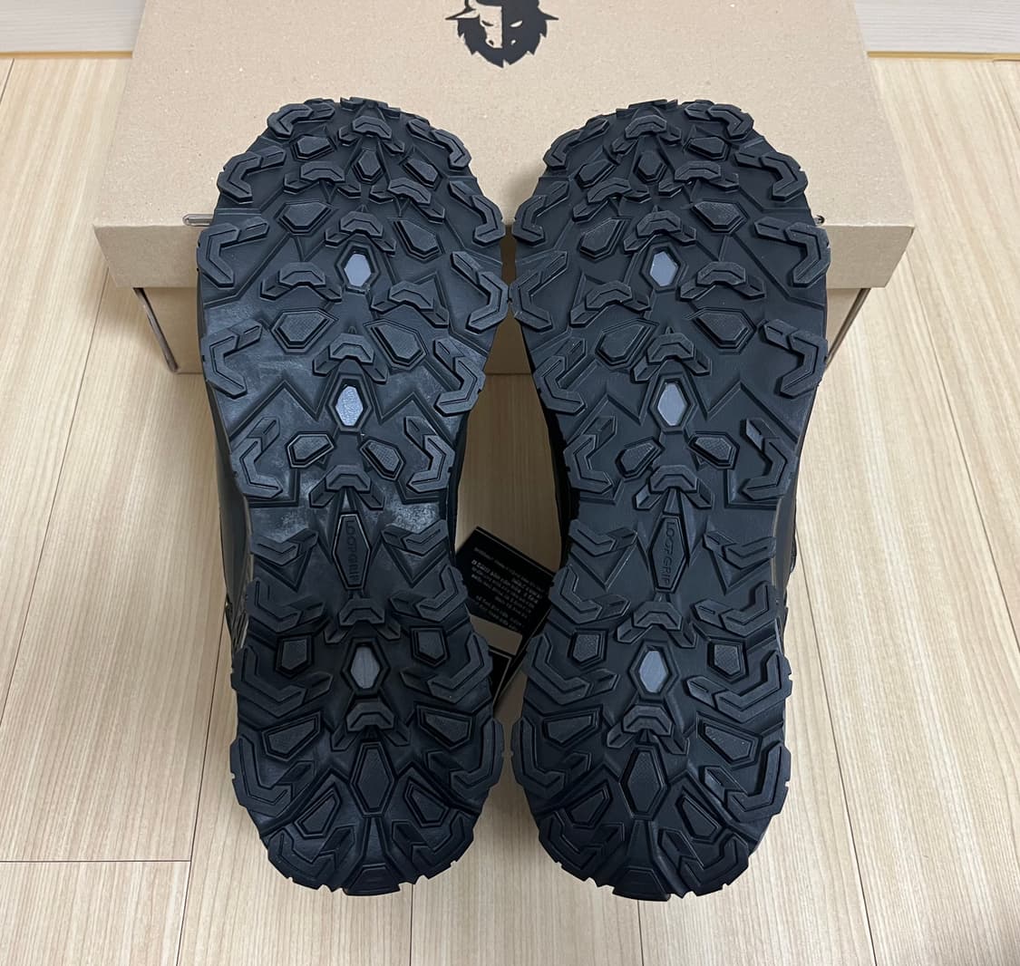 [새제품] [280] 블랙야크 고어텍스 보아다이얼 트레킹화 블랙 상품이미지5