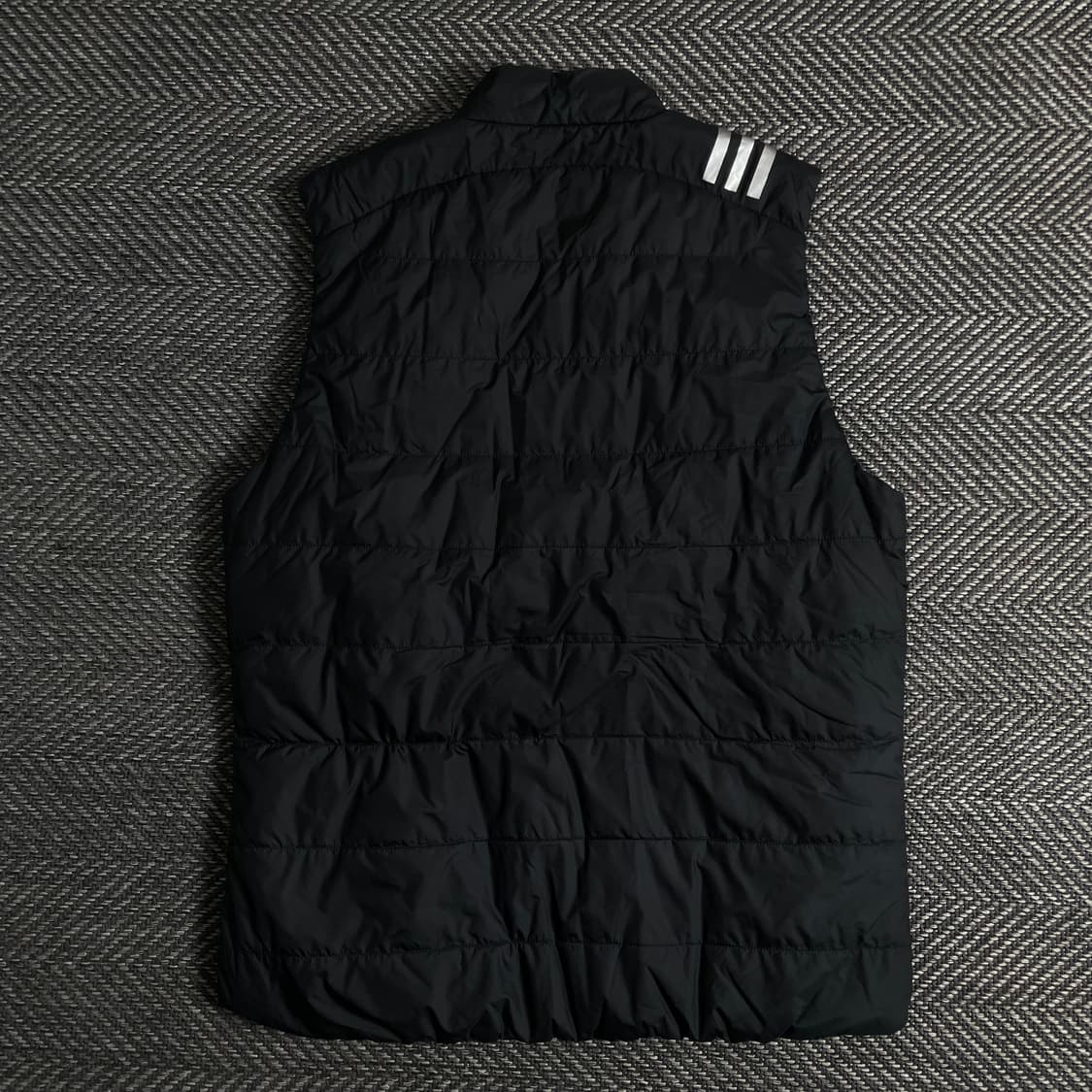 아디다스 경량 러닝 다운 베스트 블랙y 3415 상품이미지4