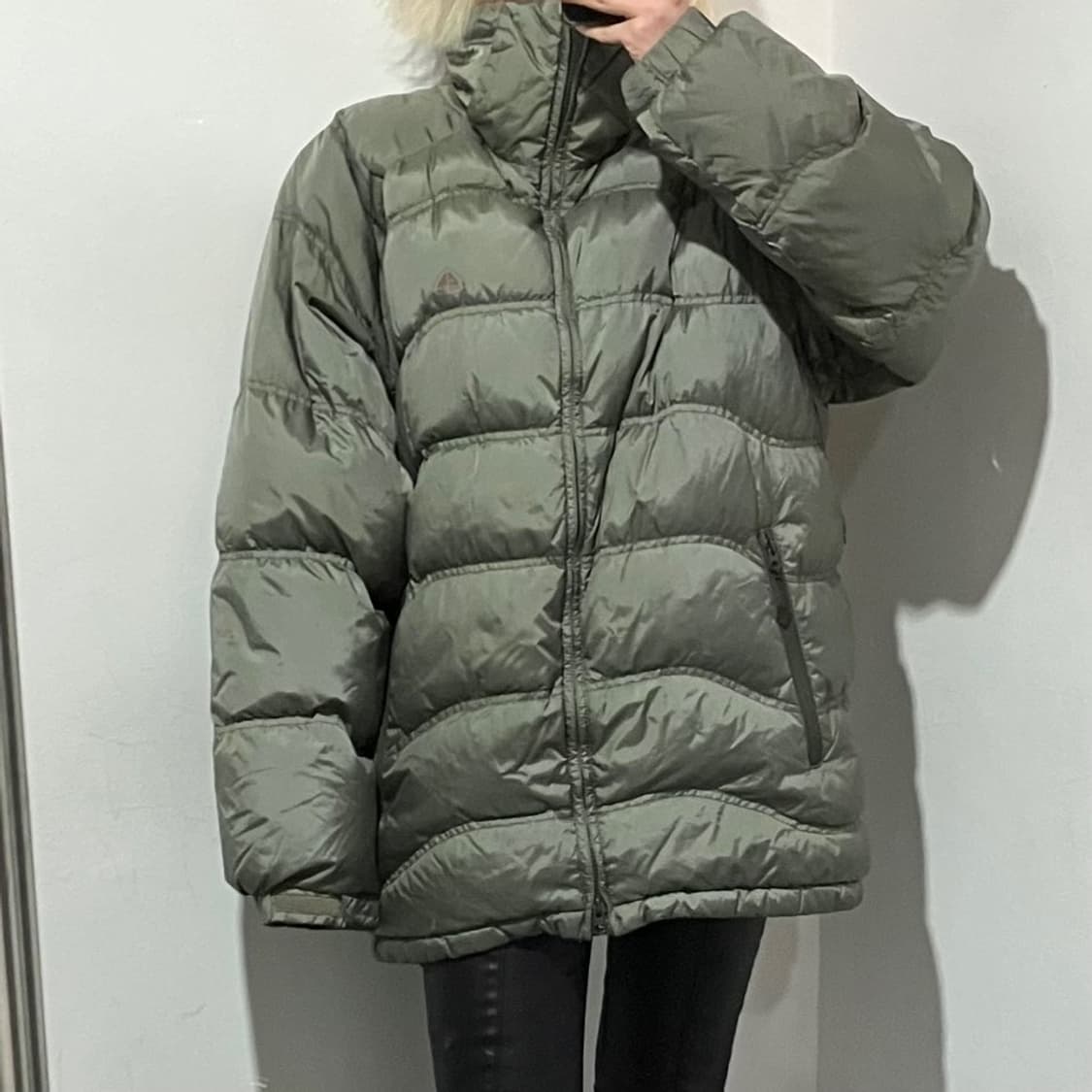 나이키 acg 패딩 상품이미지1