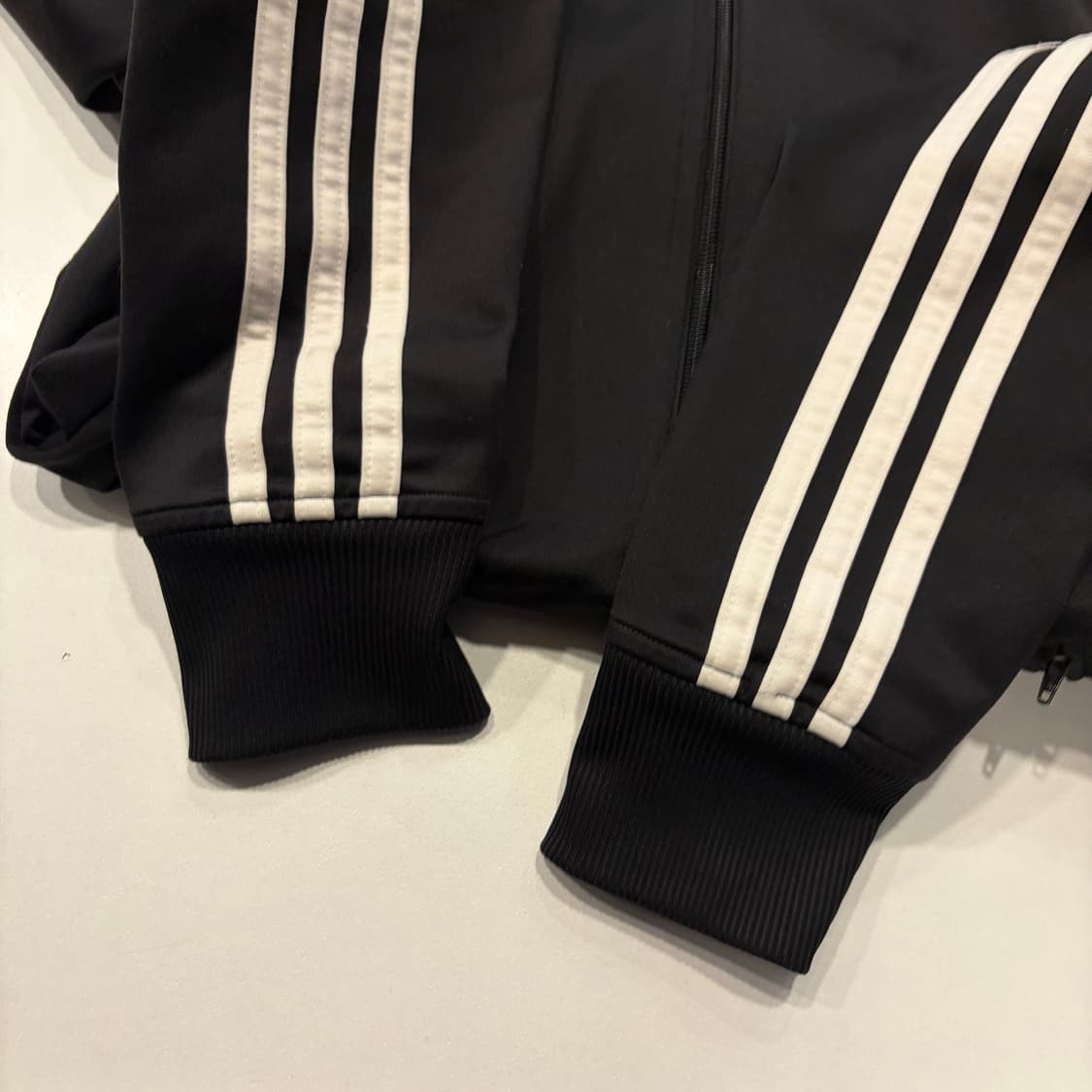 [95] 11s 아디다스 파이어버드 삼선 트랙탑 져지 블랙 D675 상품이미지6