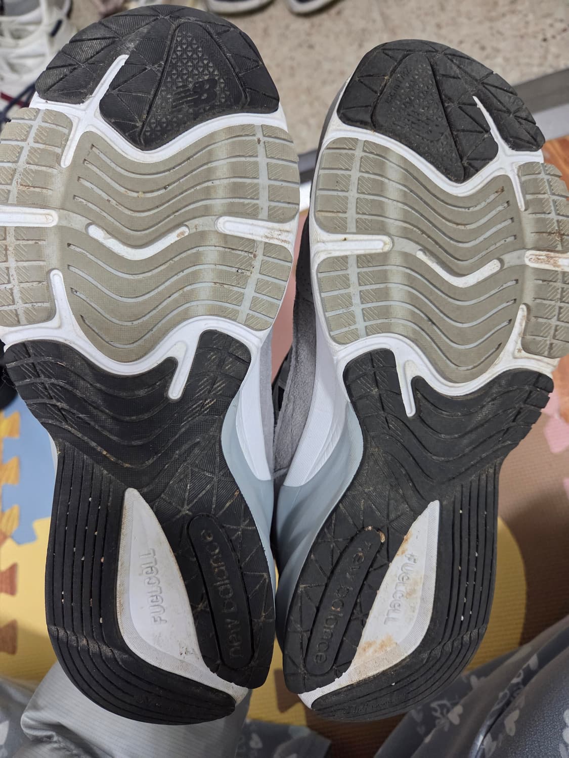 뉴발란스 990v6 그레이 260 상품이미지8