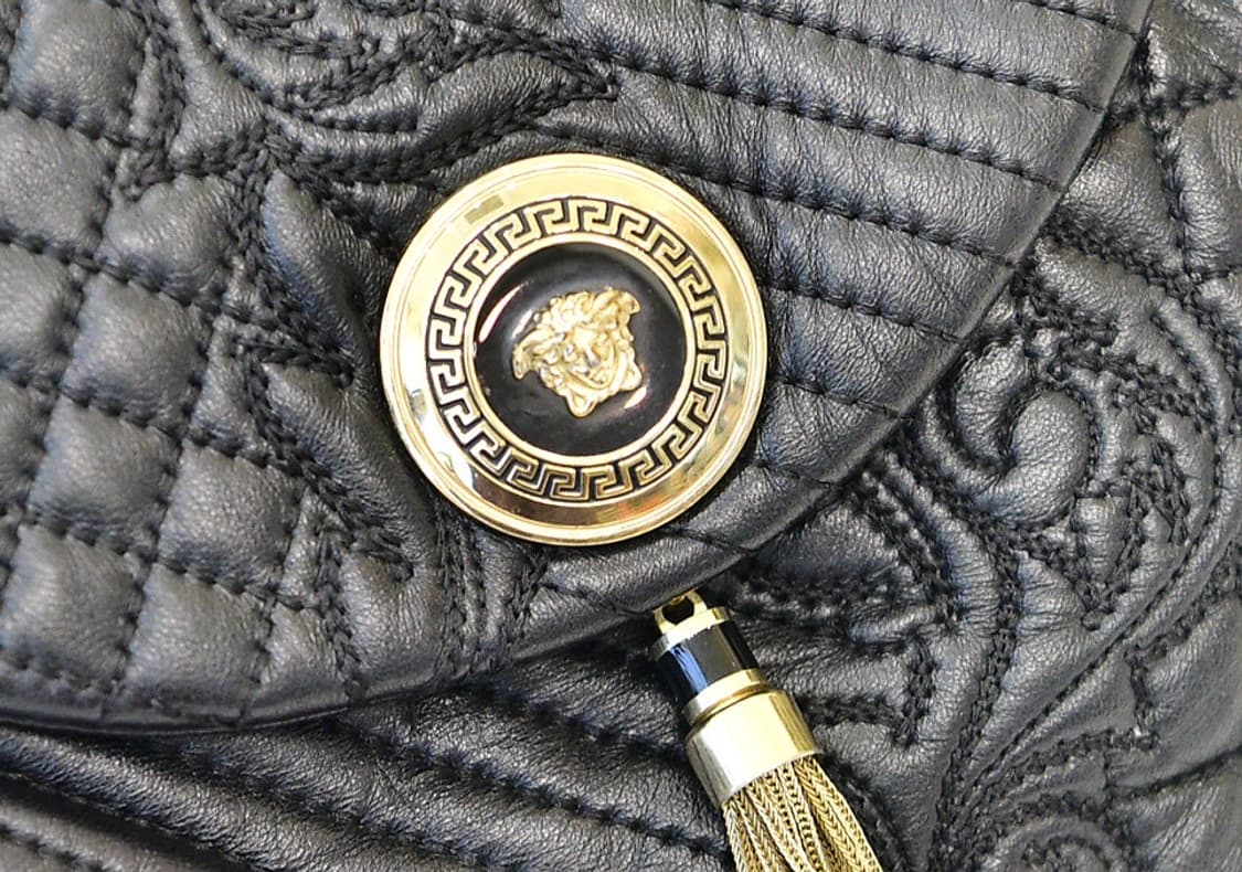 베르사체 바니타스 퀼팅 숄더백(정품) 상품이미지6