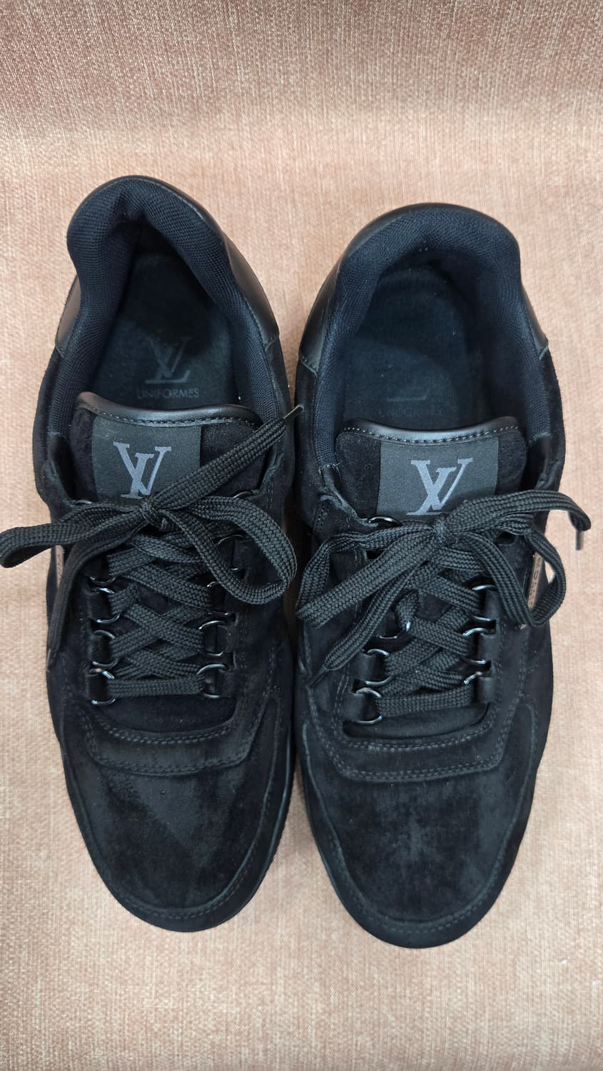 루이비통260mm- LV 트레이너 스니커즈 블랙 스웨이드 상품이미지2