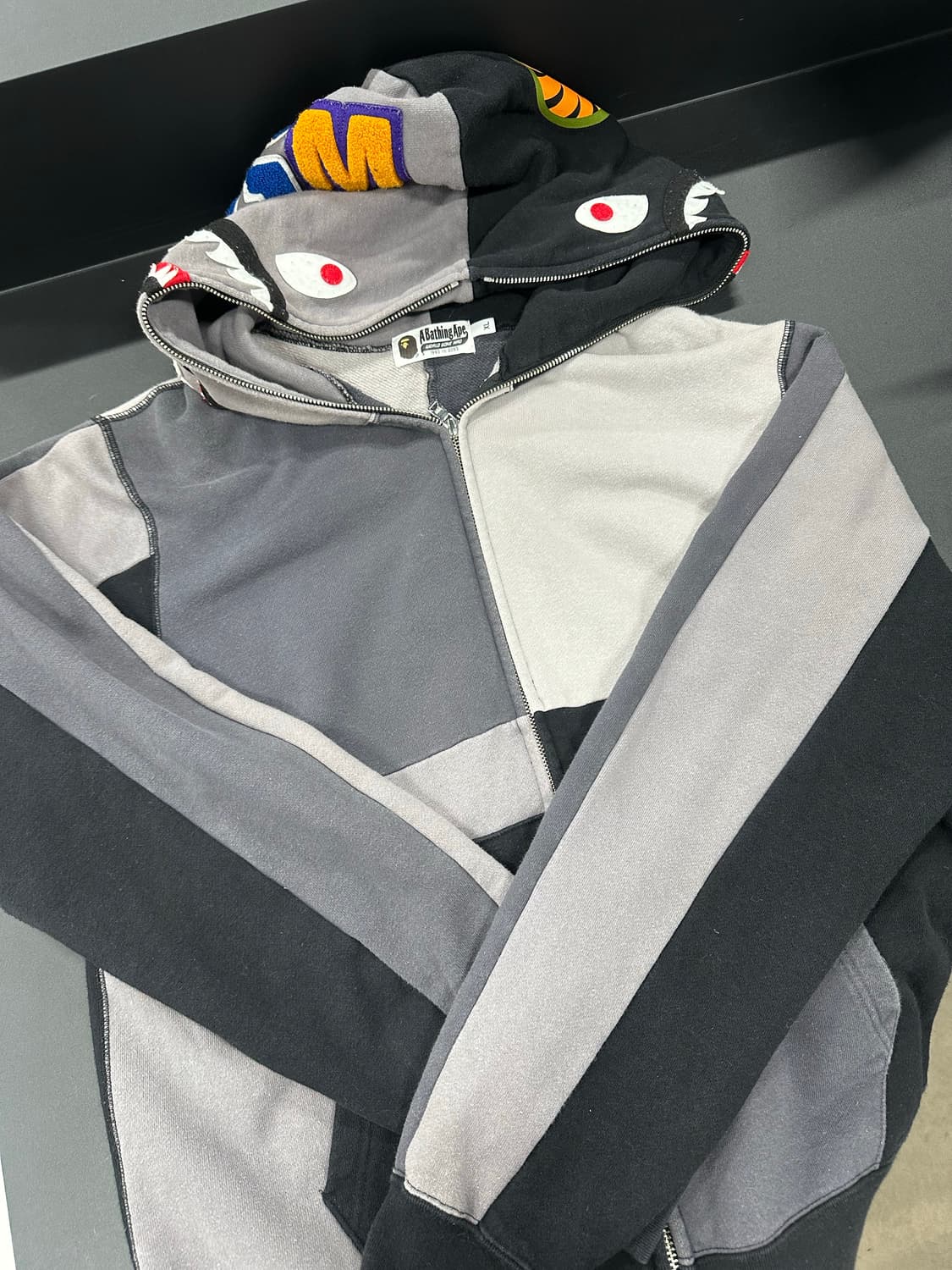 베이프 샤크 후드 집업 상품이미지4