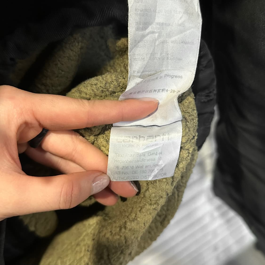 칼하트 후드 필드 자켓 쉐르파 안감 4포켓 스트링 디테일 블랙 상품이미지8