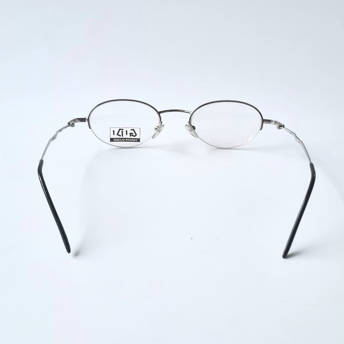진열상품  GIDI  반무테 실버 안경테  9 상품이미지7