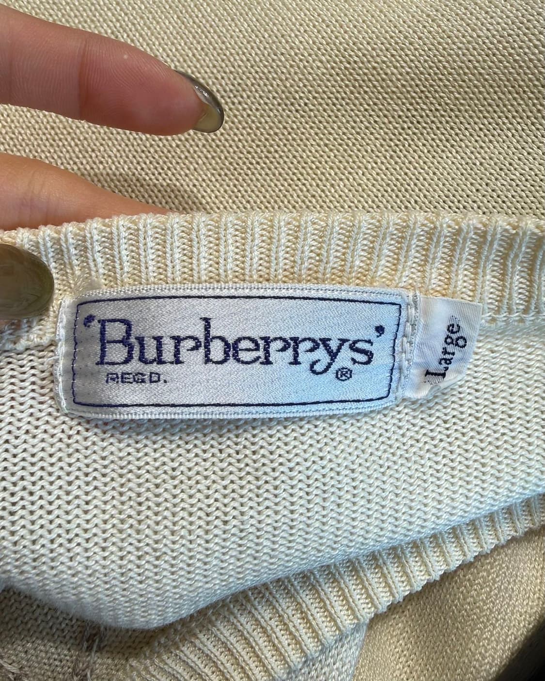 버버리 옐로우 아가일패턴 니트  상품이미지8