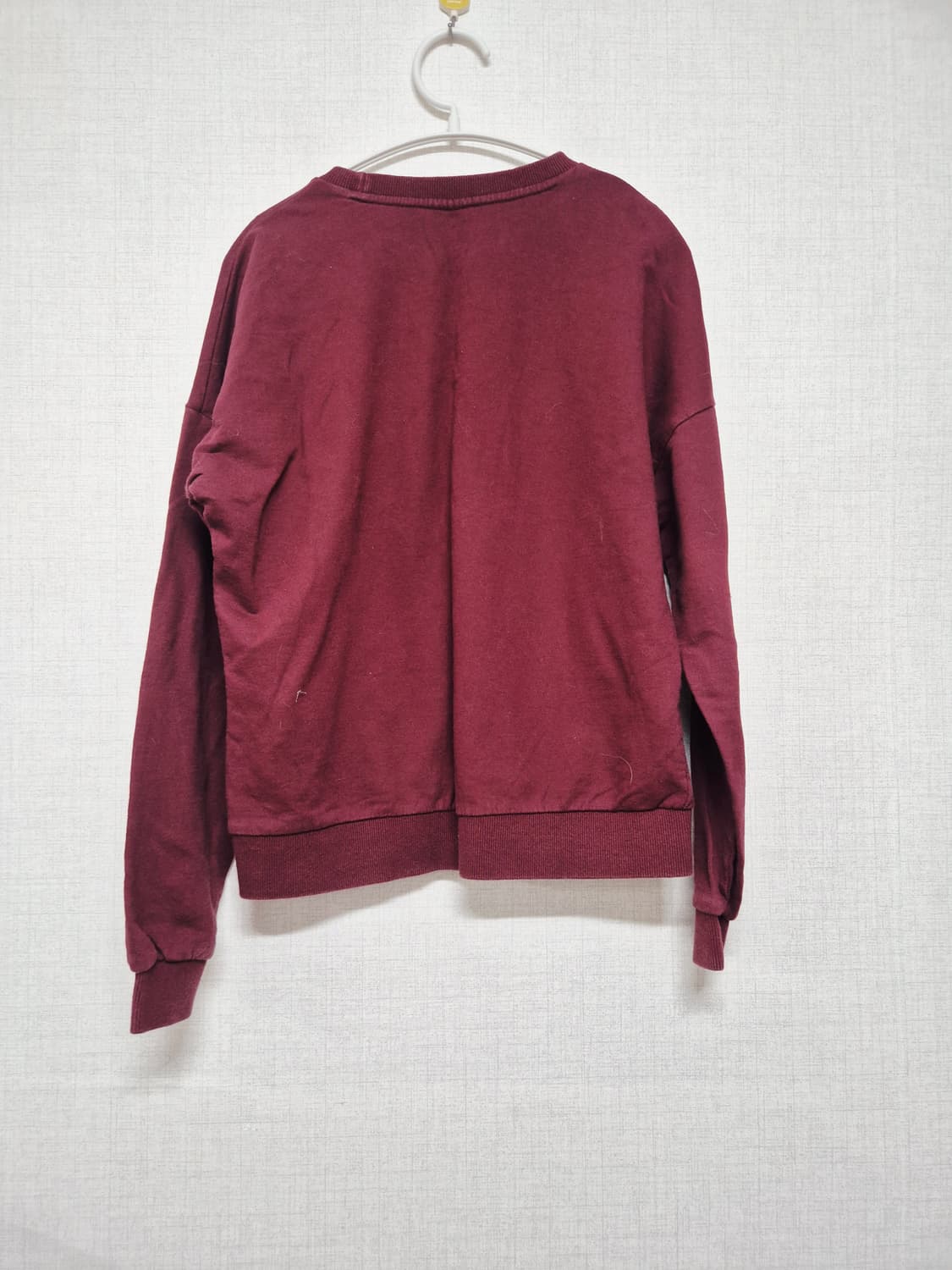 버건디 맨투맨 상품이미지2