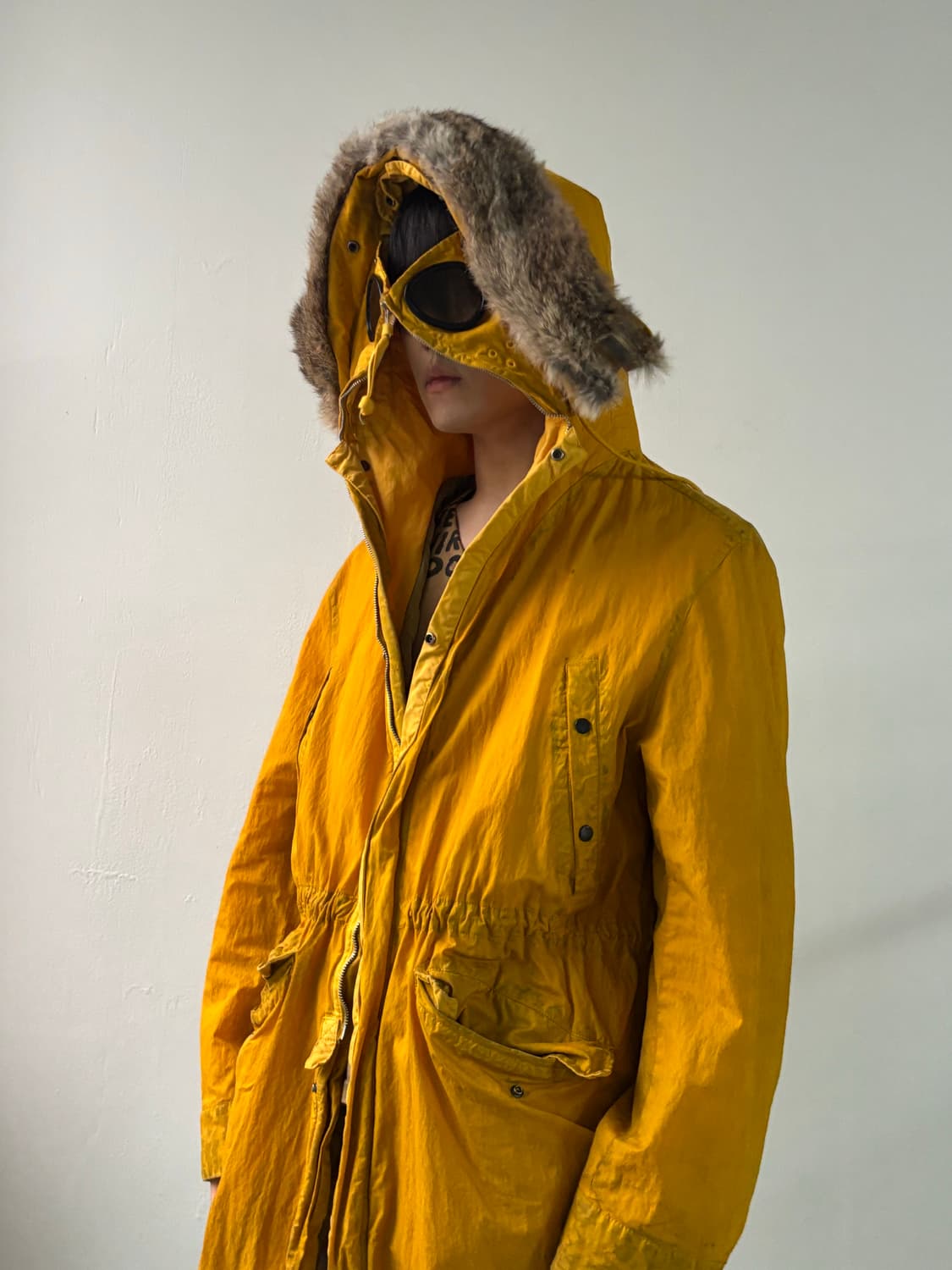 C.P 컴퍼니 고글 후드 파카 상품이미지1