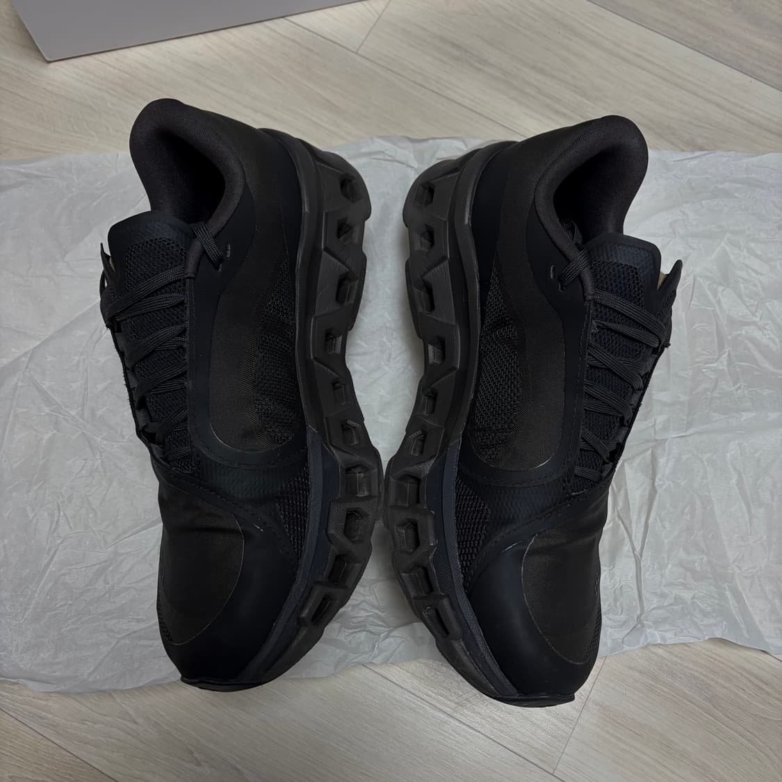 [270] 온러닝 파프 클라우드몬스터 상품이미지2