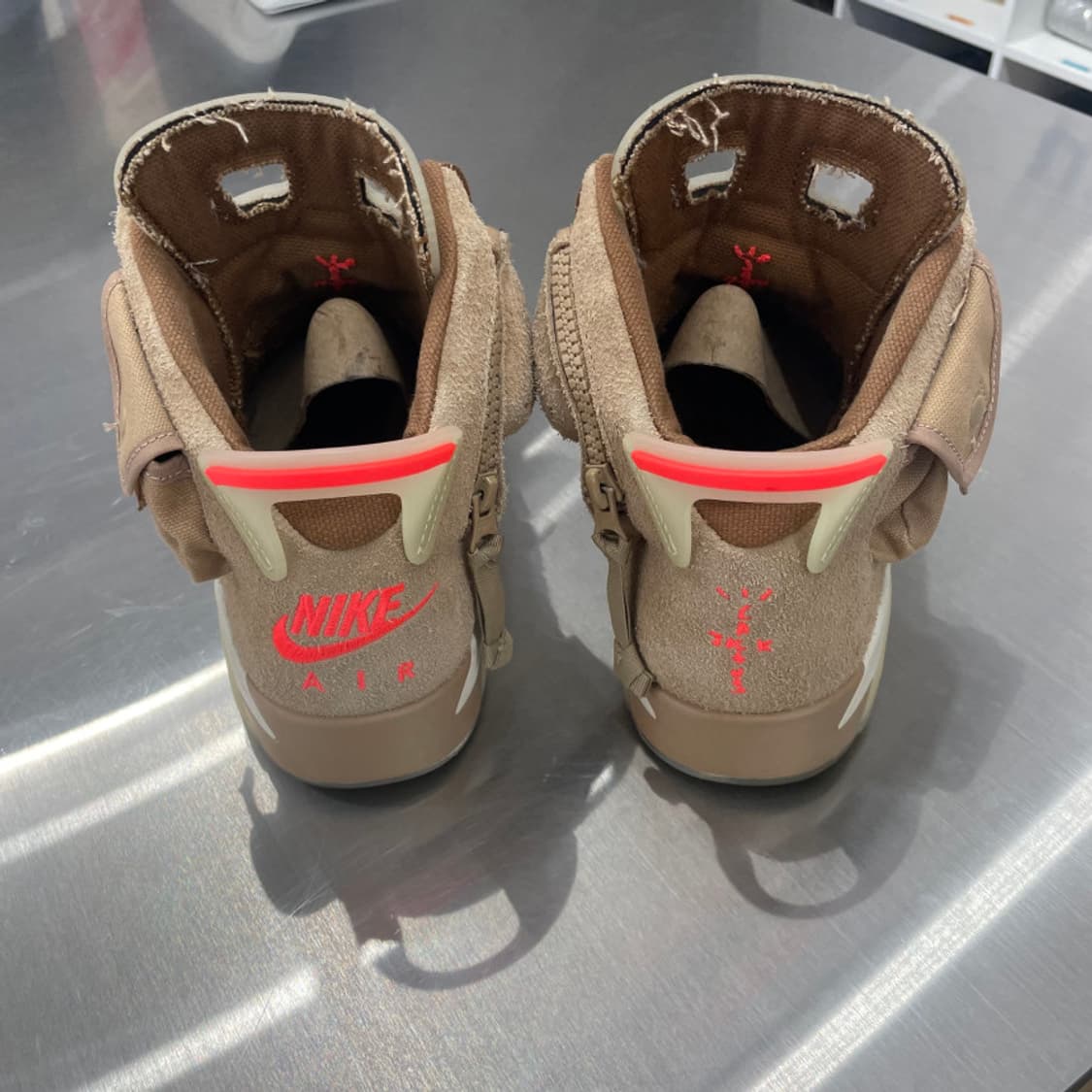 조던 6 레트로 SP 트래비스 스콧 브라운 (270) 상품이미지5