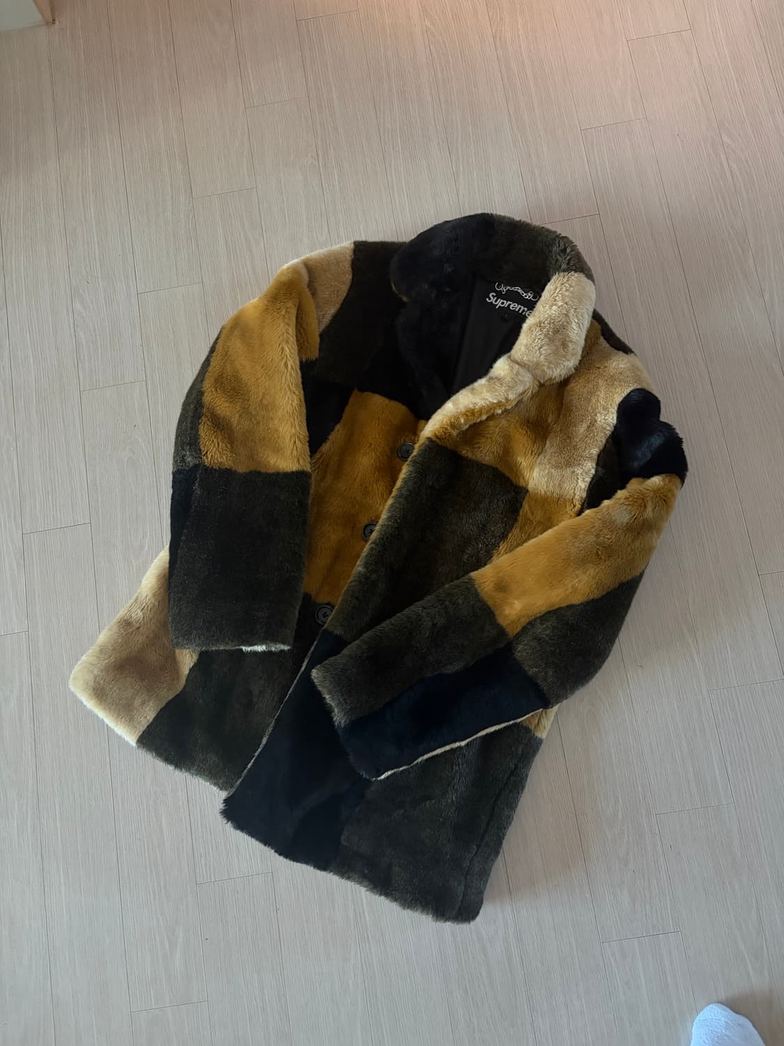 슈프림 퍼코트 멀티컬러 상품이미지1