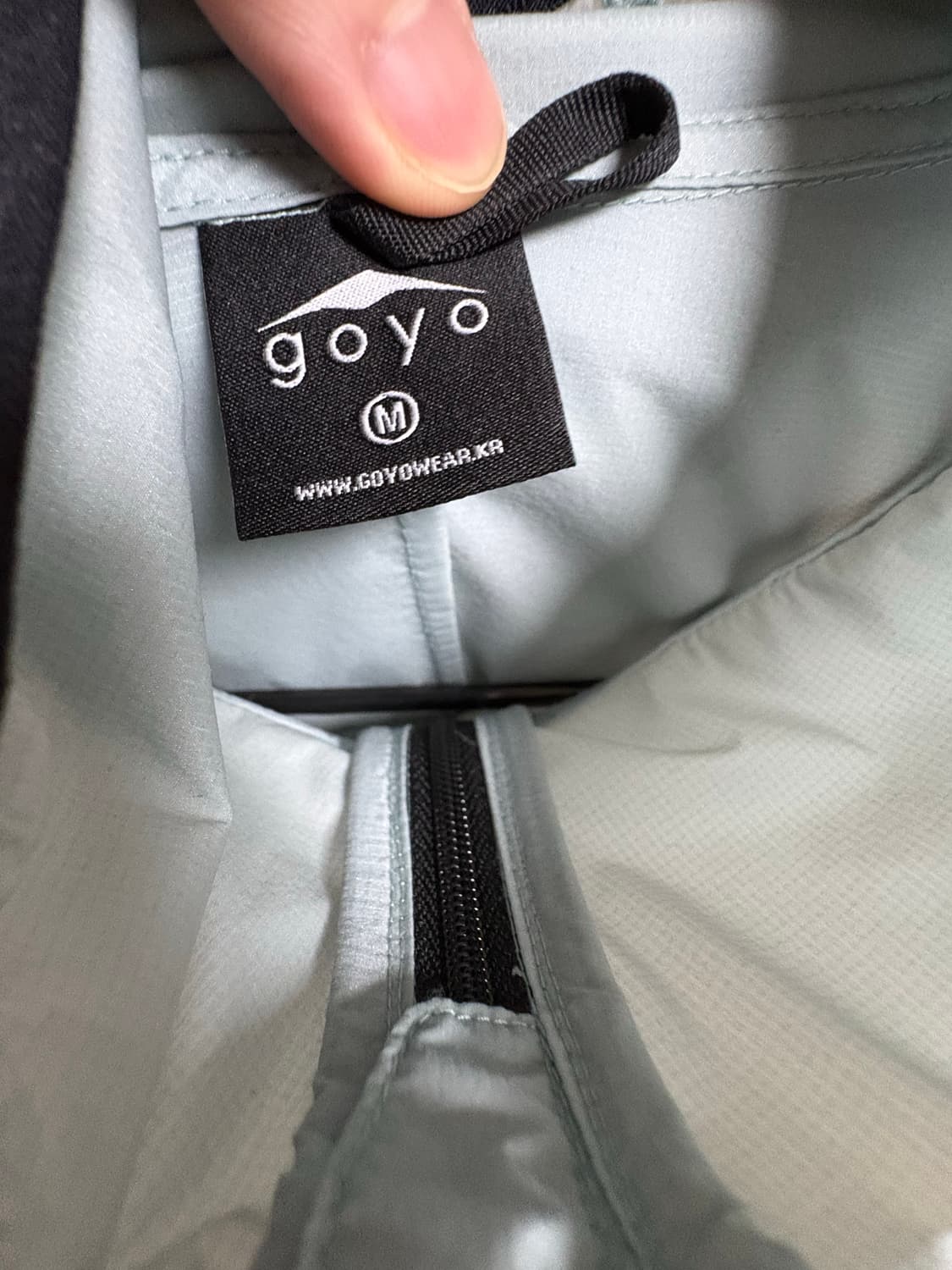 고요웨어 라이트 러닝 자켓  M사이즈 라이트 틸 팝니다 상품이미지8