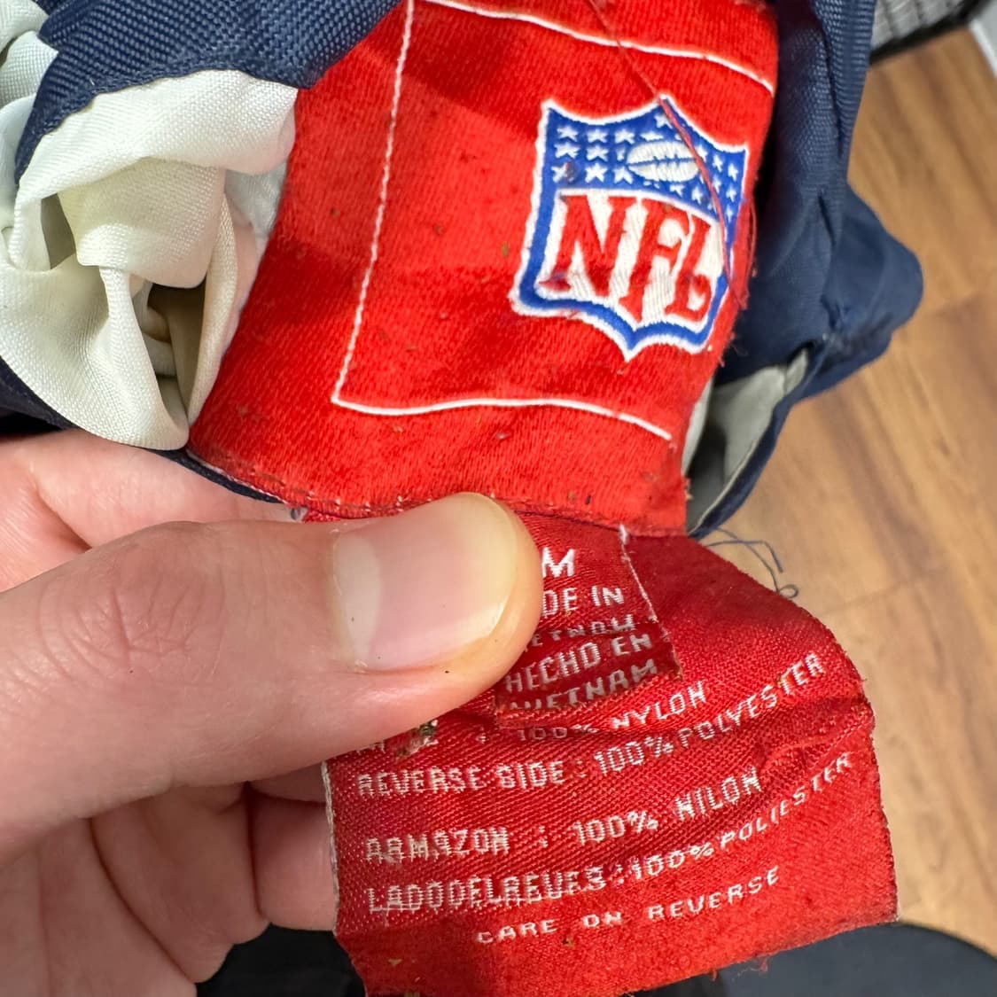 NFL X 세인트루이스 램스 나일론 점퍼 트랙자켓 네이비 골드 배색 상품이미지7