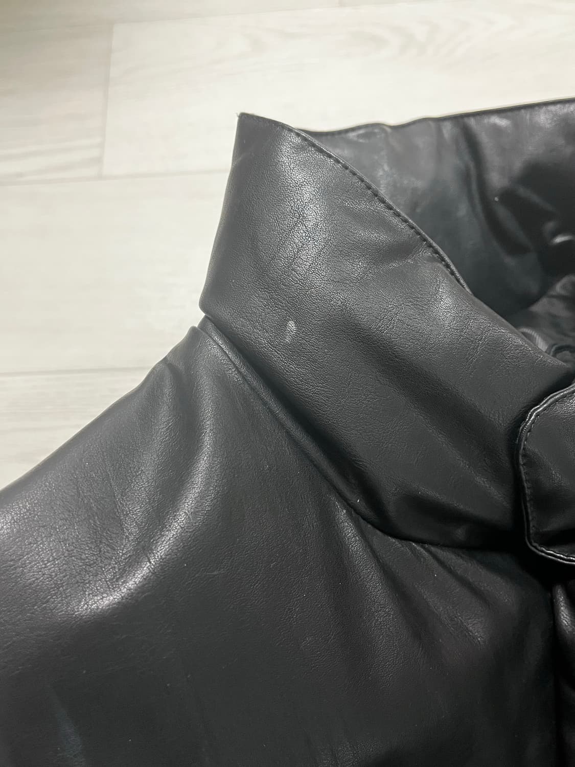 라퍼지 스토어 a-2 버핑 레더 패딩 상품이미지3