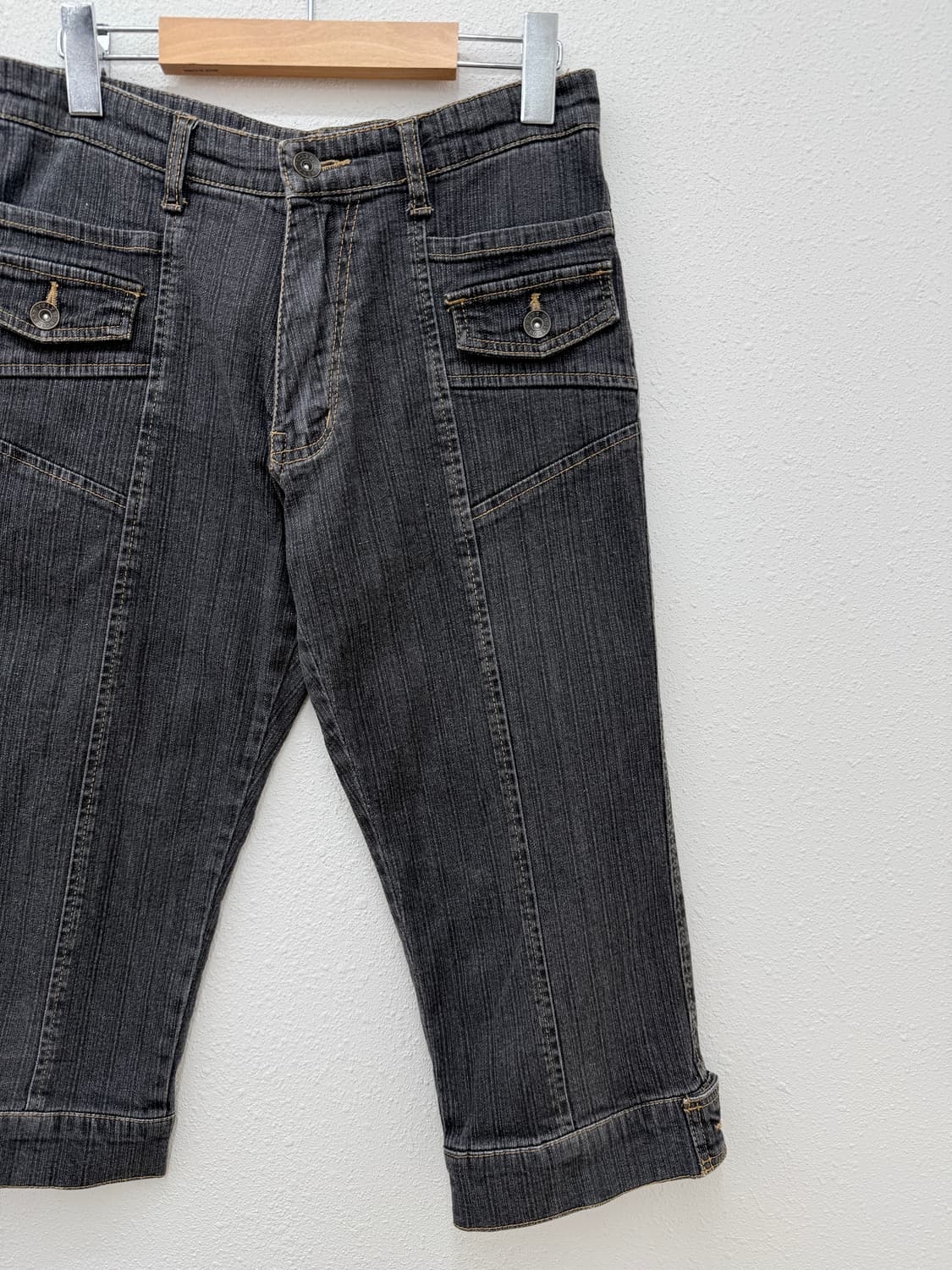 빈티지 블랙 포켓 디테일 카프리 팬츠 상품이미지2