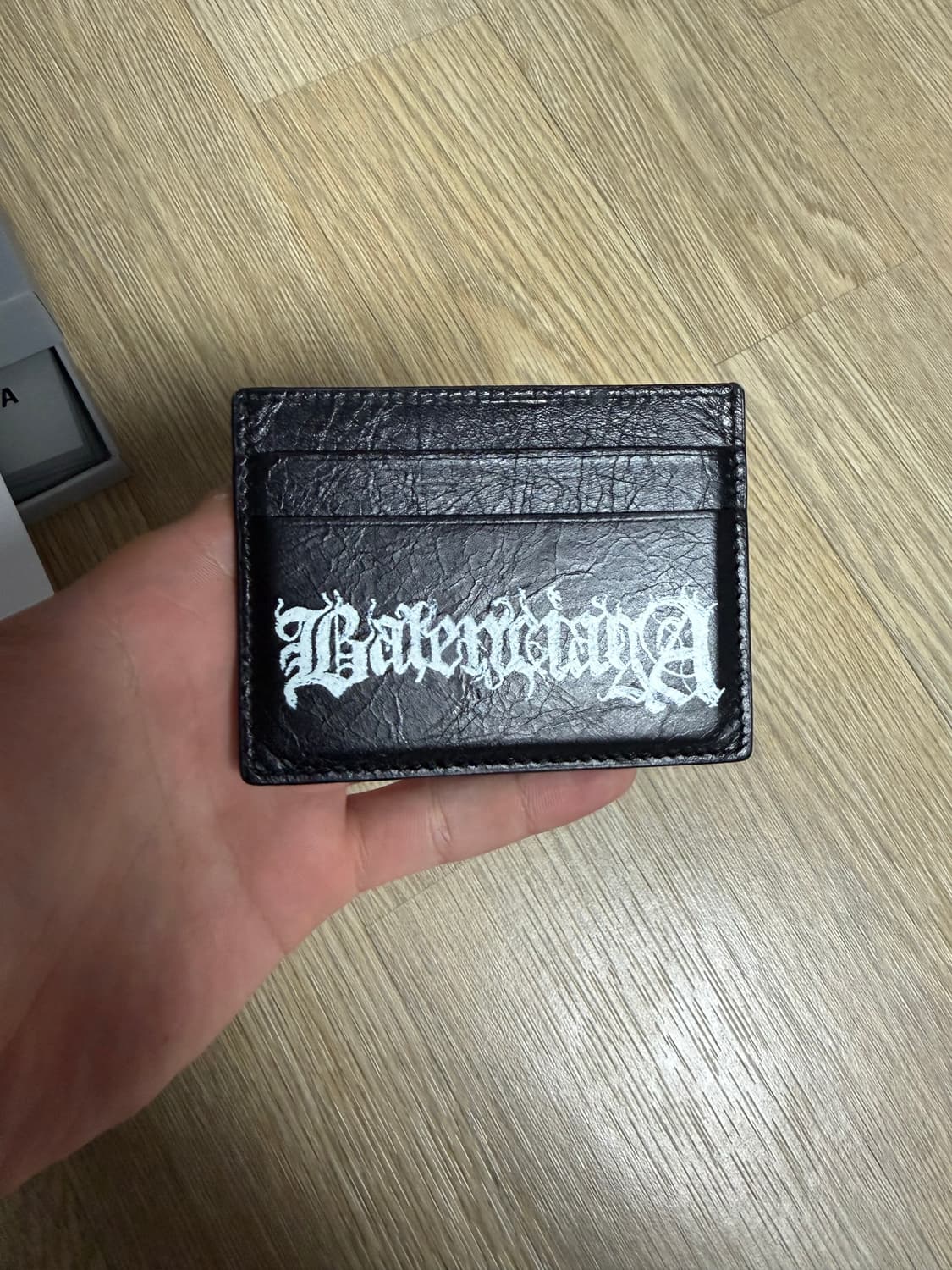 발렌시아가 DIY 메탈 로고 카드지갑 상품이미지2