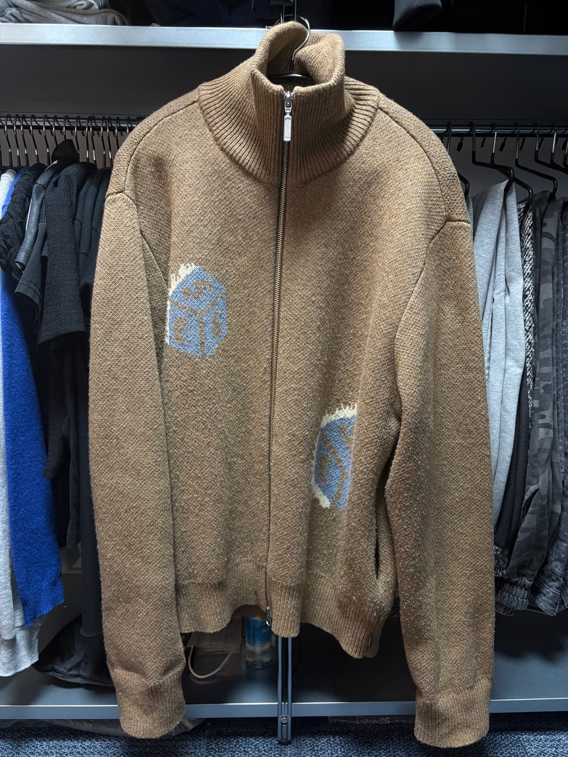 예스아이씨 다이스 니트 집업 L 상품이미지4