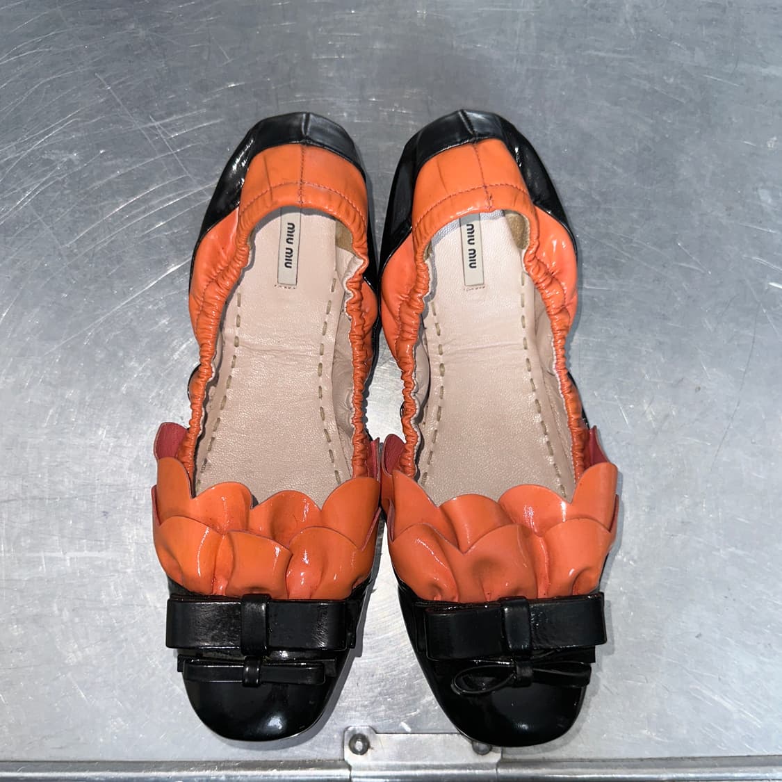 00s 미우미우 페이턴트 레더 더블 리본 발레 플랫 상품이미지2