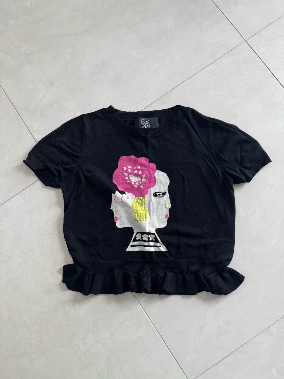 Daydream Nation 밑단프릴 크롭니트 상품이미지1