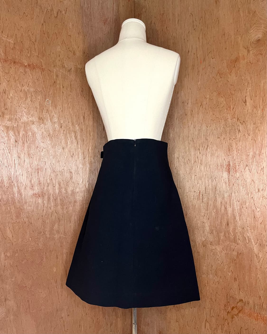 슈슈통 크리스탈 보우 블랙 스커트 상품이미지3